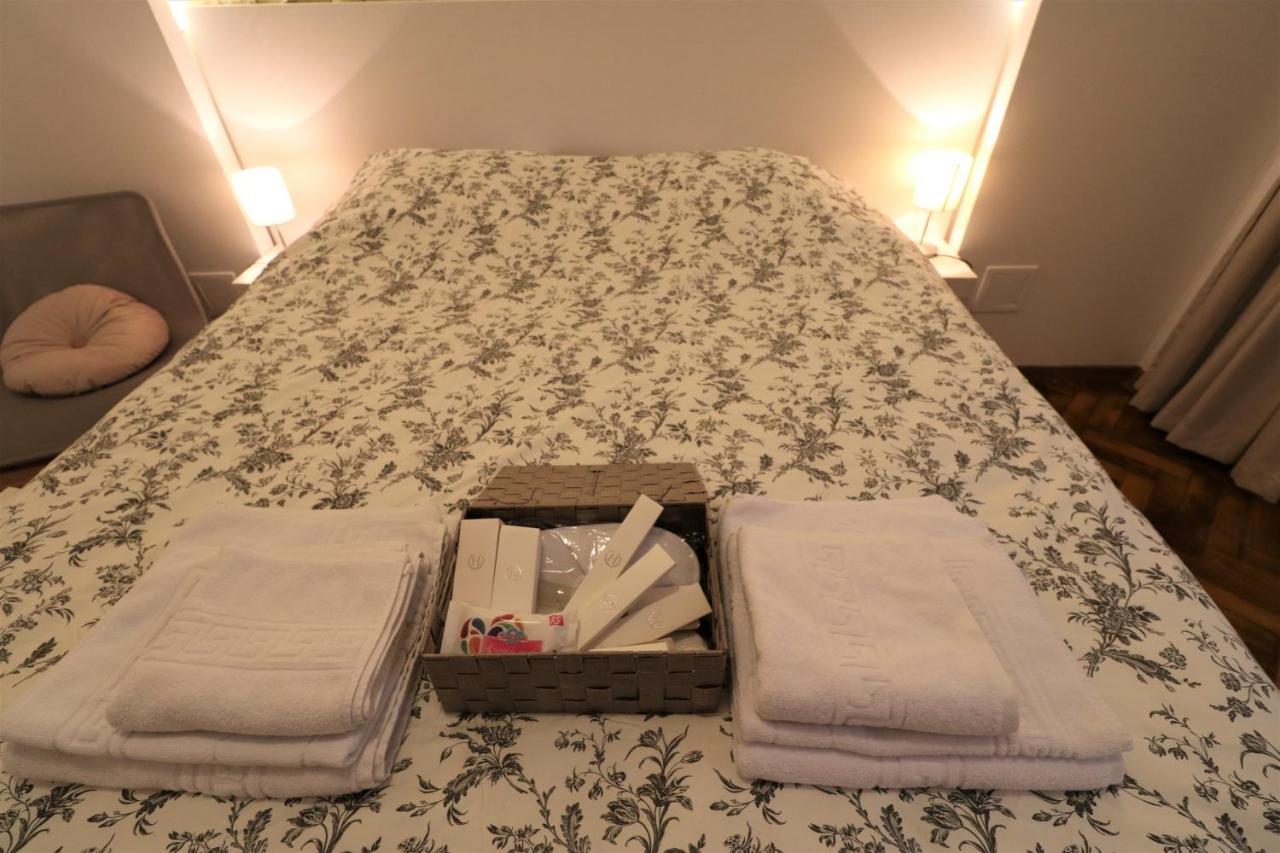 Cozy Old Town Apartment - Free Minibar Bucarest Esterno foto